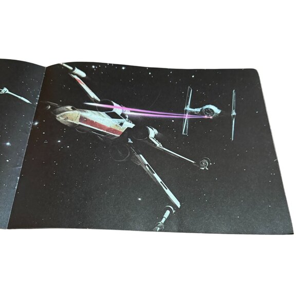 Star Wars 1977 Original Movie Premier Theater Souvenir Program Magazine 11.25x9 - Picture 7 of 9